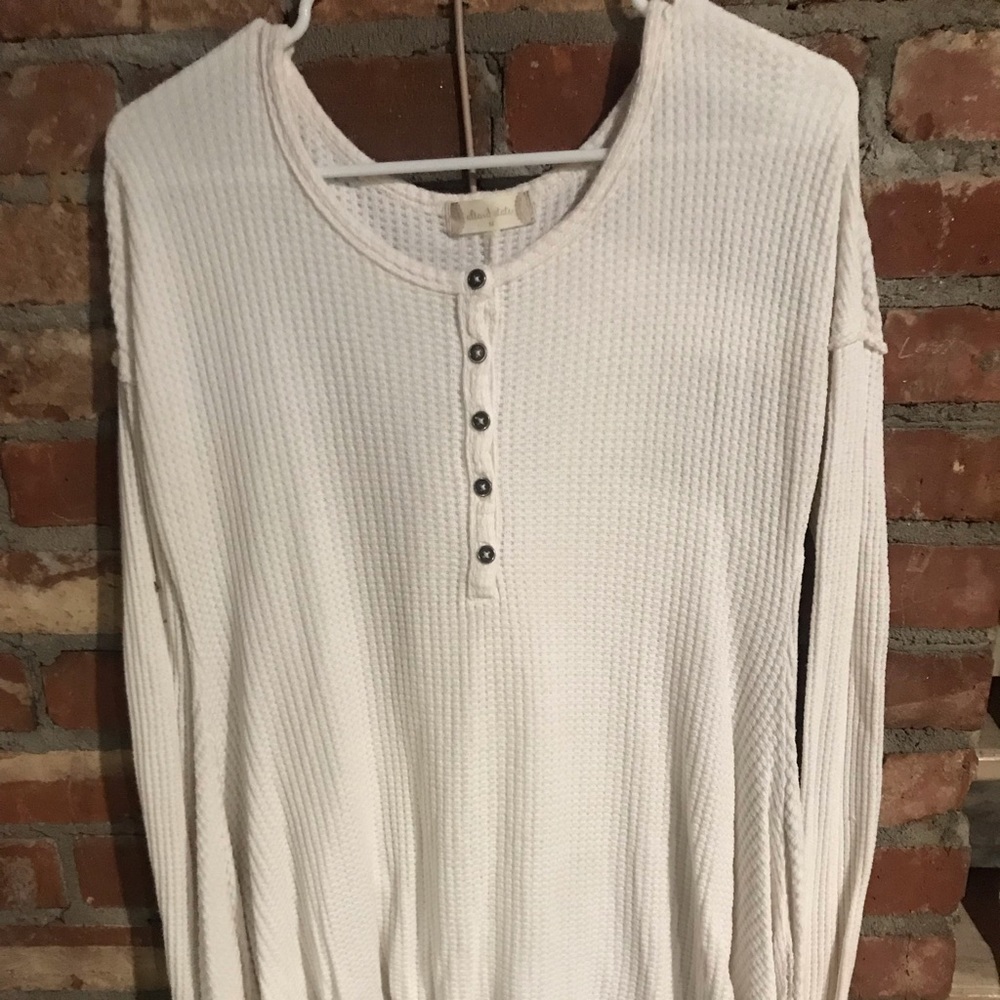 White long sleeve shirt